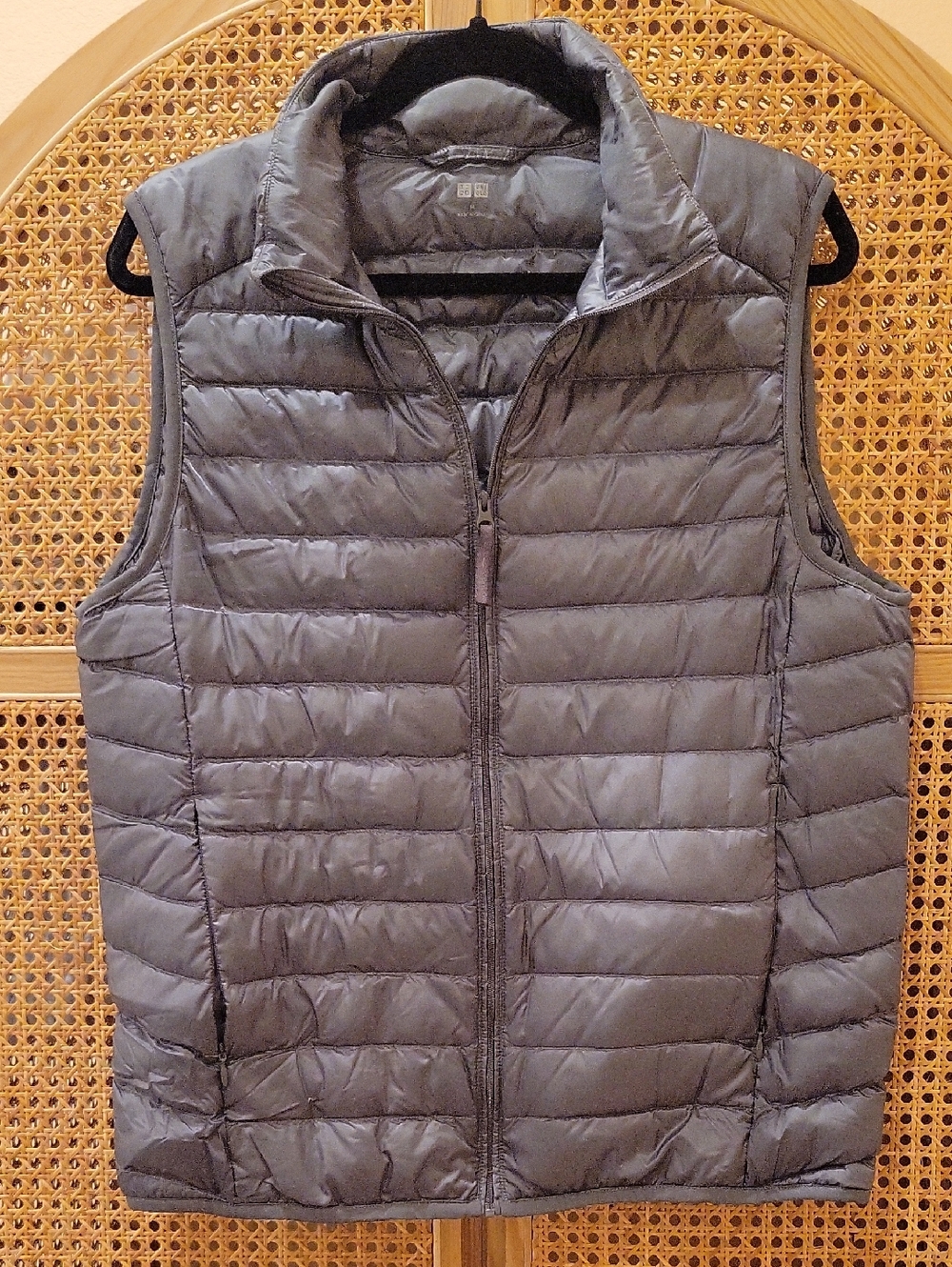 Uniqlo Black Quilted Puffer Vest